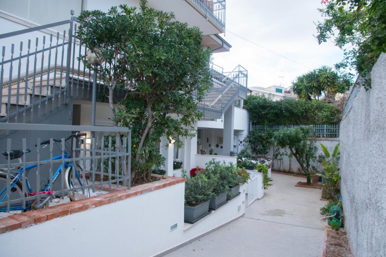 Mondello Manick Mare Apartment Palermo Exterior photo